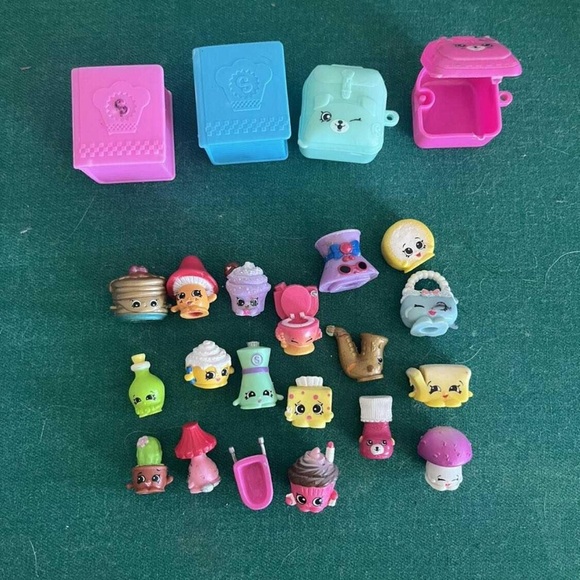 Shopkins - Picture 1 of 1